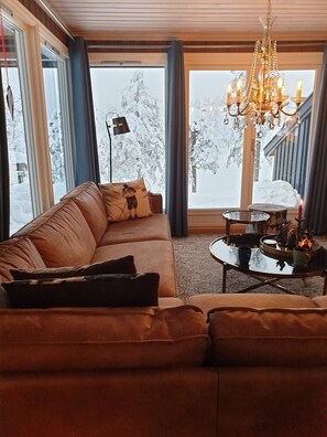 Cheminée, chaîne hi-fi