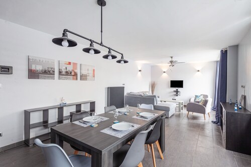 L'Escale Marine - Two Bedroom Apartment, Sleeps 6