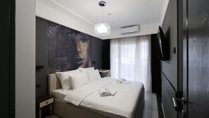 Chambre Familiale | Minibar, coffres-forts dans les chambres, décoration personnalisée