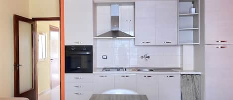 Stovetop, dining tables