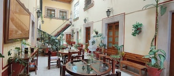 OYO Posada Santa Cecilia, Jerez Zacatecas