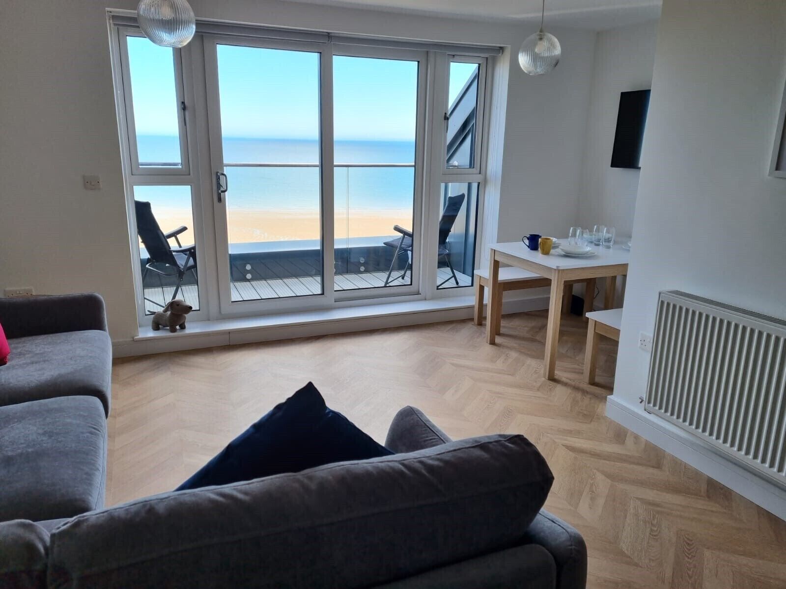 New penthouse apartment with stunning sea views