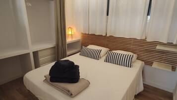 1 chambre, fer et planche Ă repasser, lit parapluie, Wi-Fi