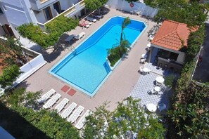 حمّام سباح ة خارجي