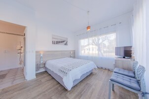 舒适三人房, 无障碍 | 办公桌、婴儿床、免费 WiFi