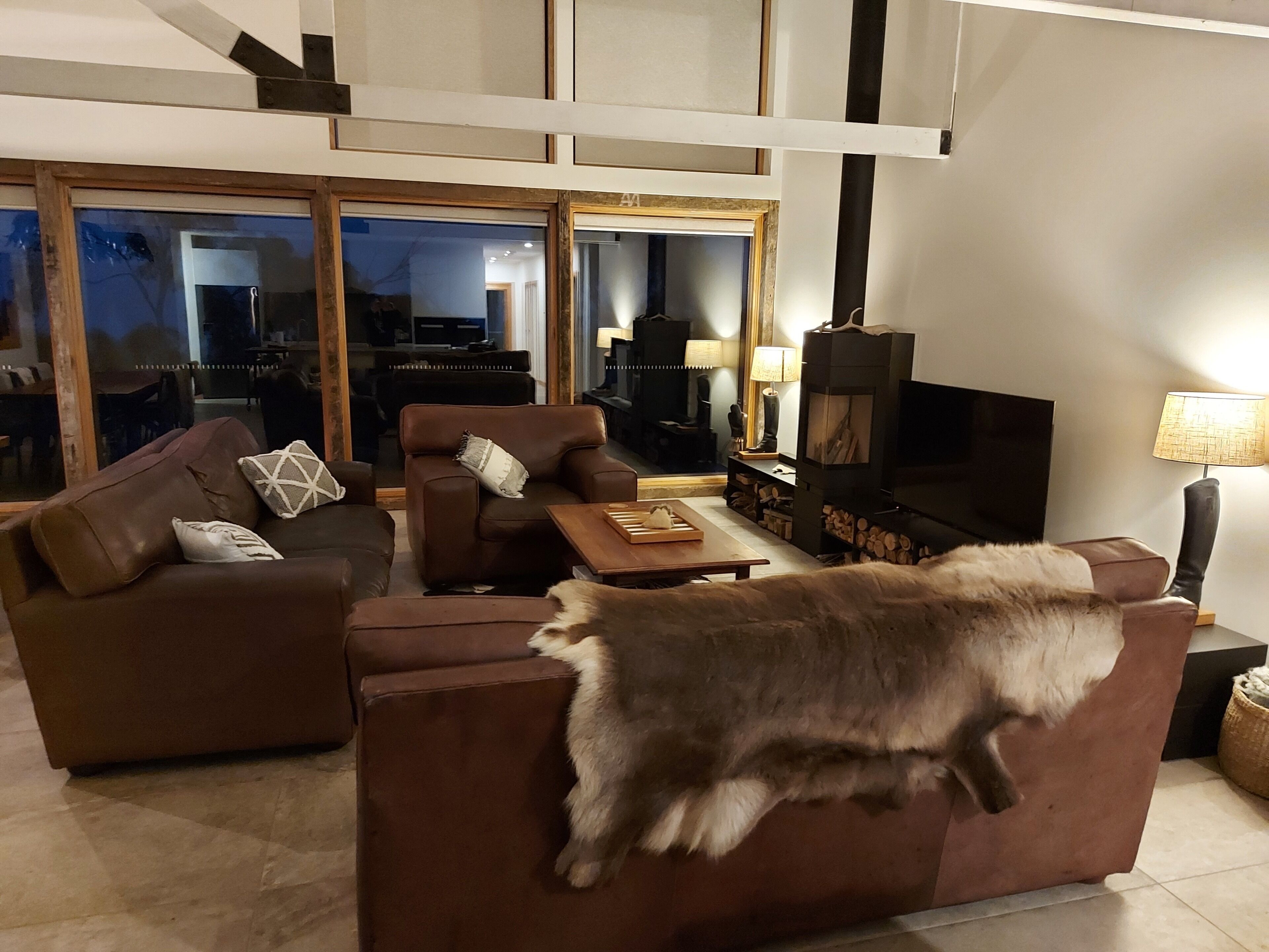 Spectacular Mountain Retreat 'Rangeview' — image 12