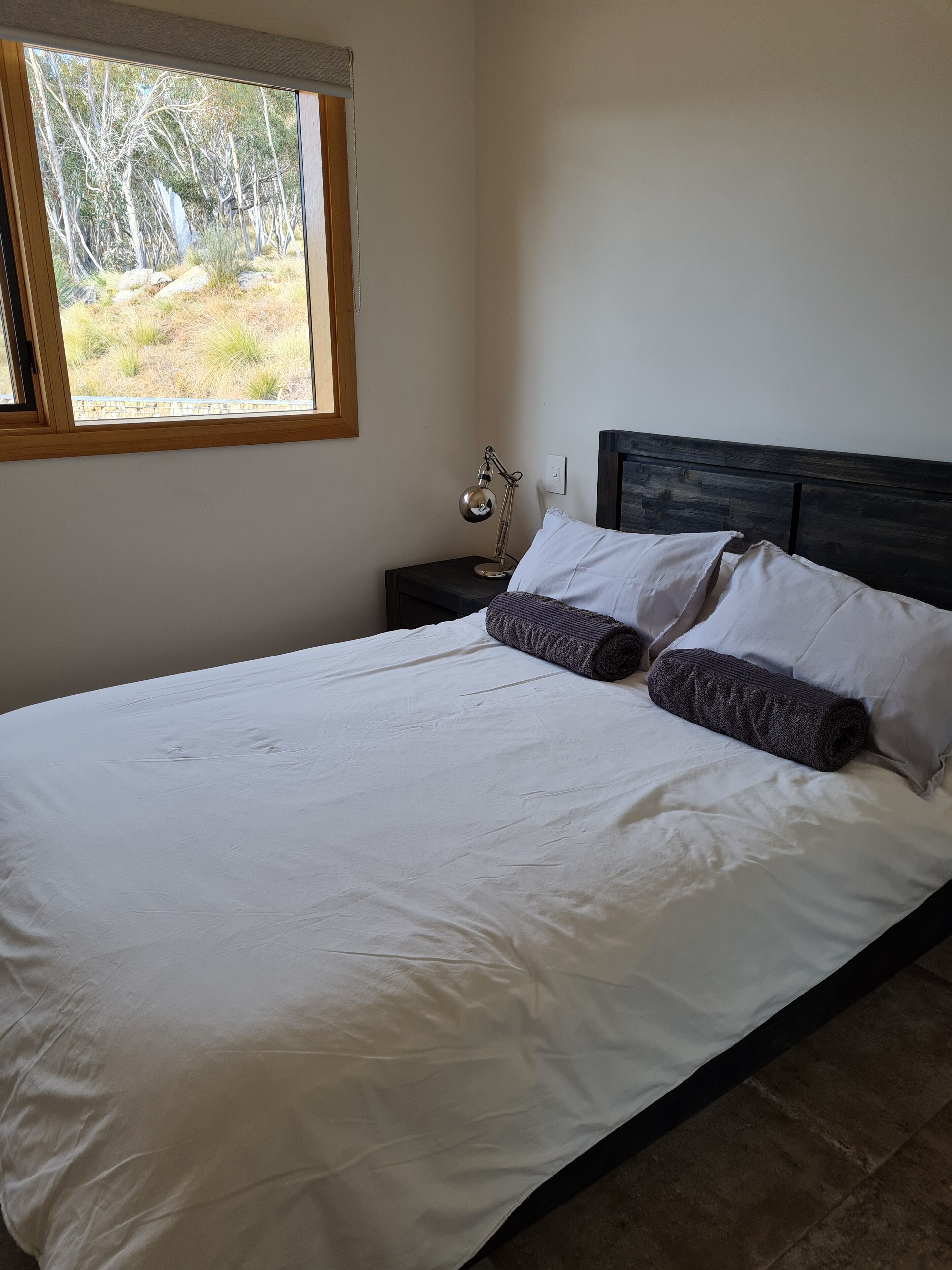 Spectacular Mountain Retreat 'Rangeview' — image 8