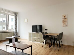 Comfort Apartment | In-room dining