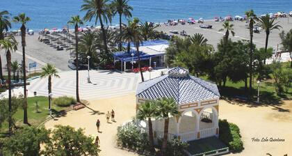 Villa La Noria, 15 Pers, wifi, swimming pool, Petfriendly, magnificent view