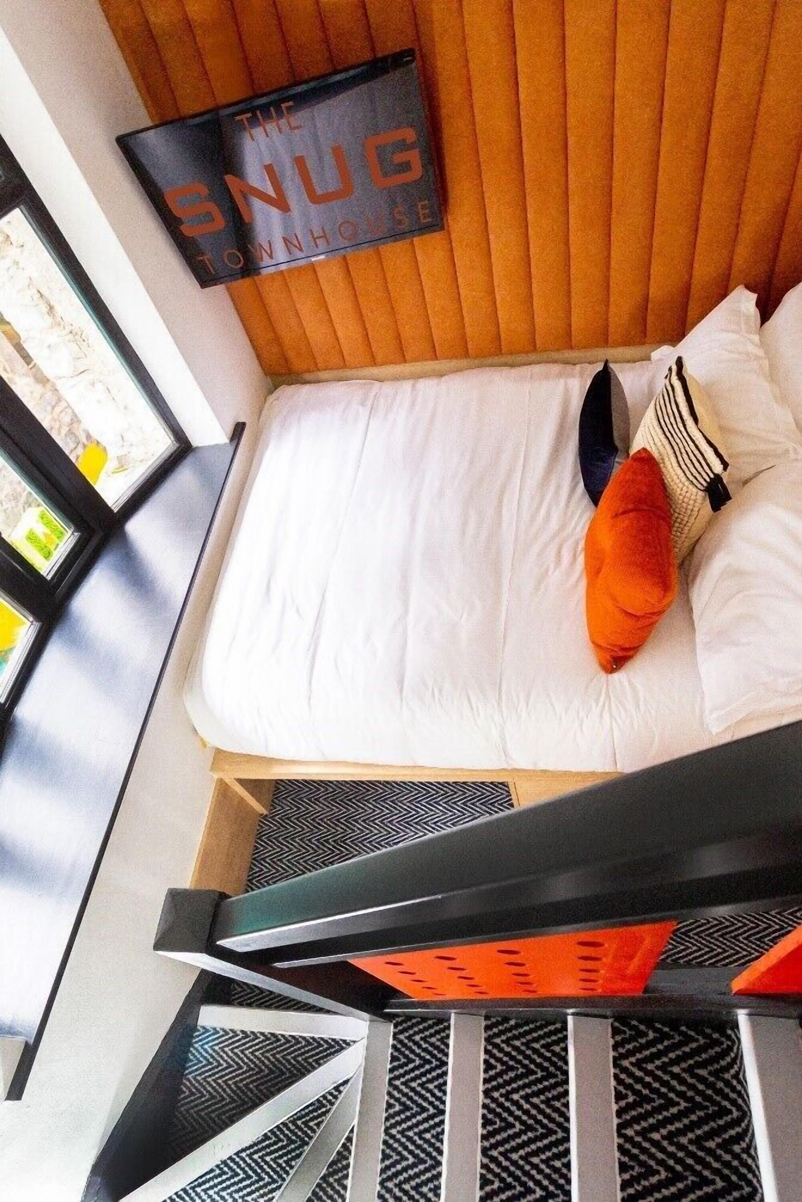 Photo - The Snug Townhouse