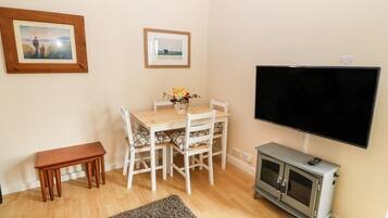 Cottage | Living room