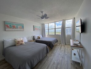 3 bedrooms, desk, iron/ironing board, travel crib