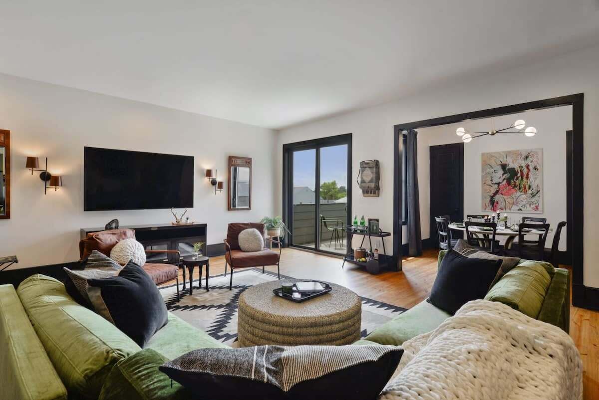 Télévision, espaces bureaux