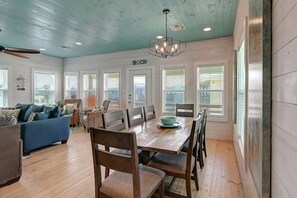 Dining - An amazing outdoor area that includes an outdoor TV, bar, patio furniture, and a (Port Aransas)