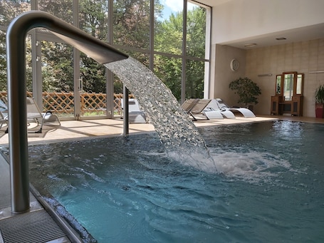 Sauna, jakuzi, buhar odası, aromaterapi, vücut sargısı