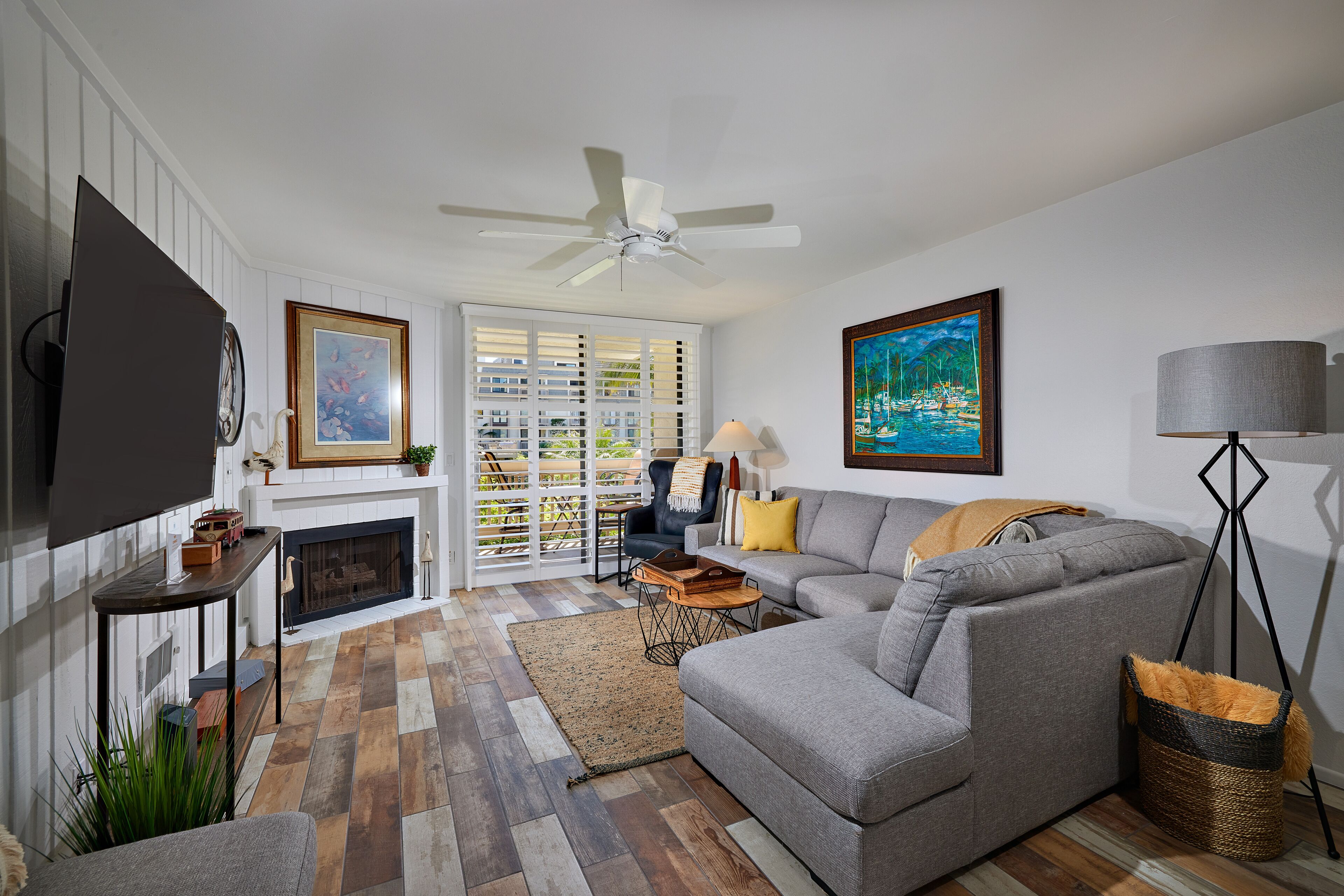 Newly Refurbished Beach Condo with Beautiful Garden & Peek Ocean Views at NCV