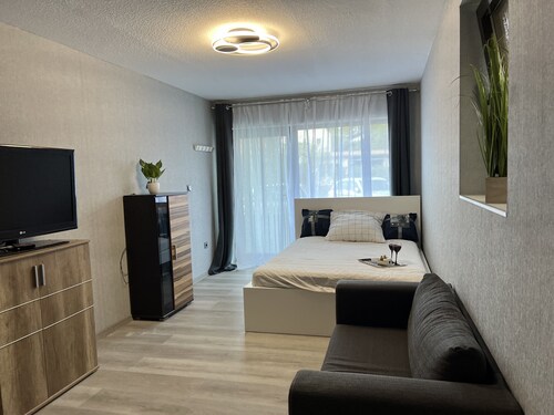 Quiet 1 room apartment