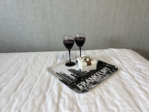 餐飲