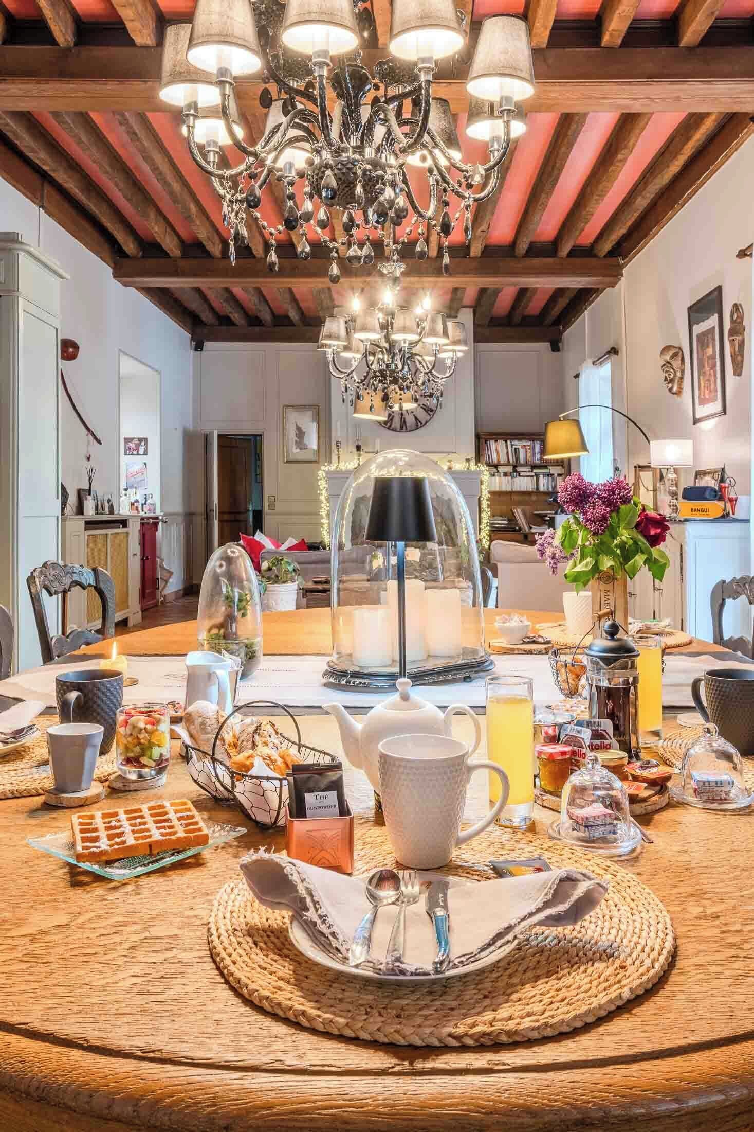 Se ofrece un desayuno continental todos los días (15 EUR por persona)