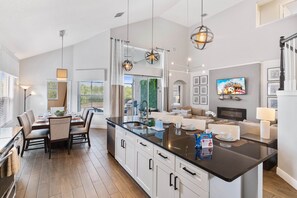 Dining - Last Minute Disney Getaway! Private Pool, Hot Tub & Game Room. Book Now! #39064 (Orlando)
