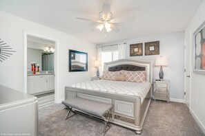 5 habitaciones, tabla de planchar con plancha, wifi y ropa de cama 