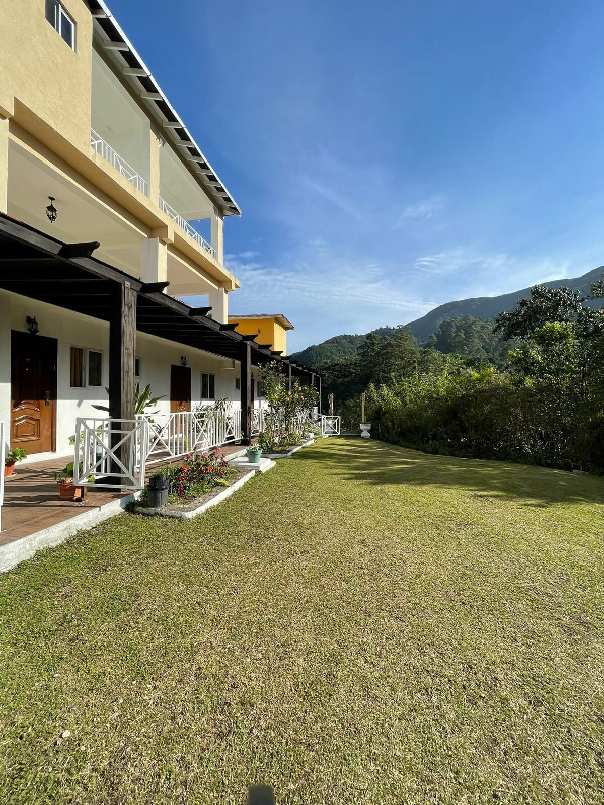 Fachada da propriedade