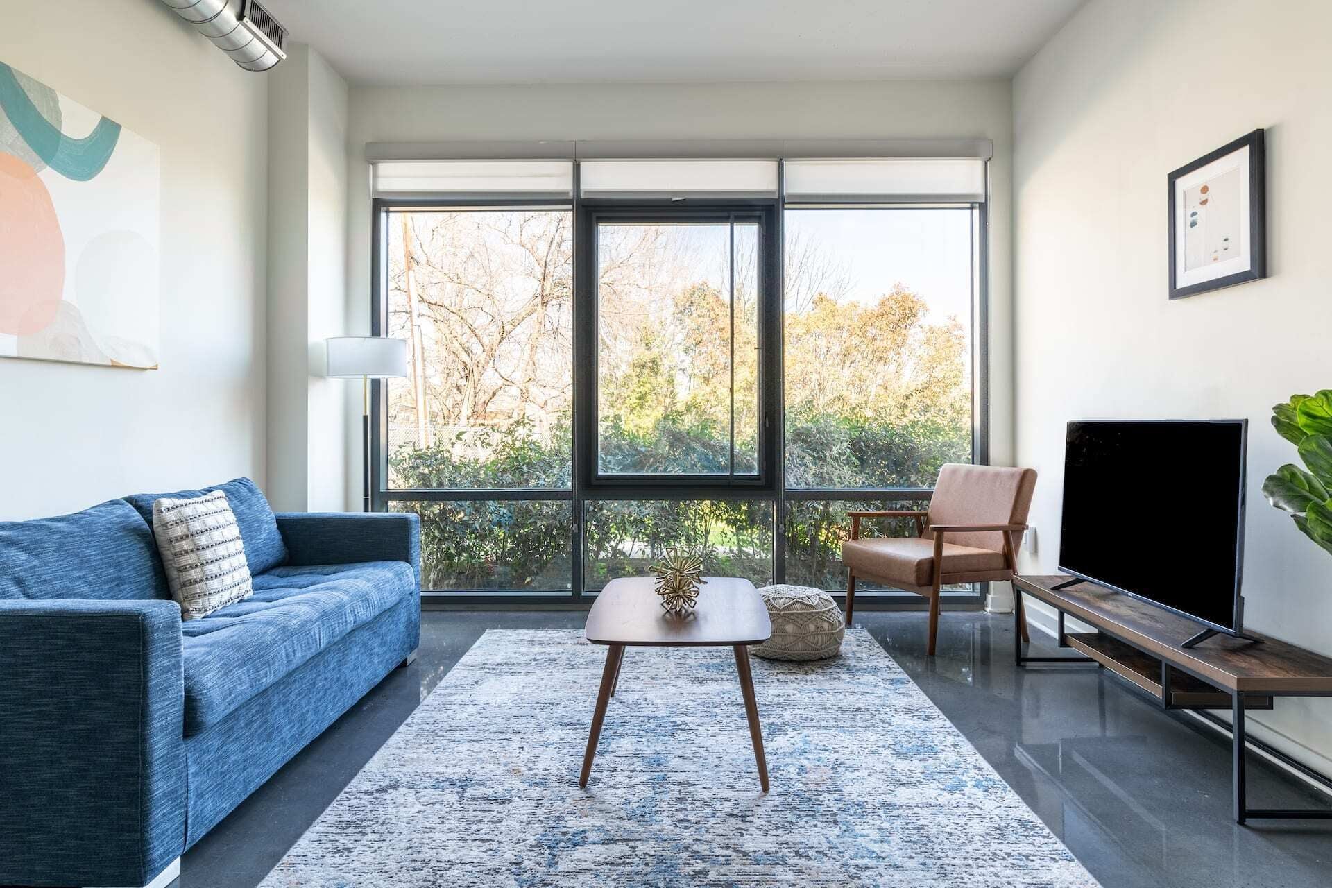 Kasa | Comfy 2 BD + Gym Access | Alexandria