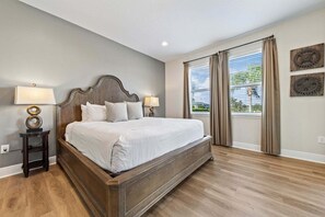 6 bedrooms, iron/ironing board, WiFi, bed sheets