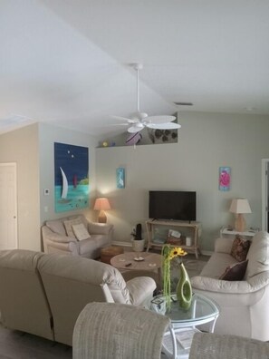 3 habitaciones, acceso a internet y ropa de cama 