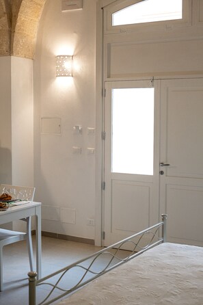 1 bedroom, iron/ironing board, travel cot, free WiFi