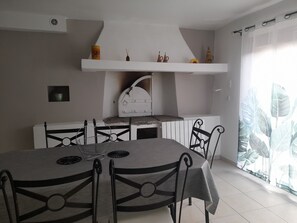 Dining - Baronnies Regional Nature Park (Plaisians)