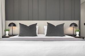 1 chambre, coffre-fort, fer et planche à repasser, accès à Internet