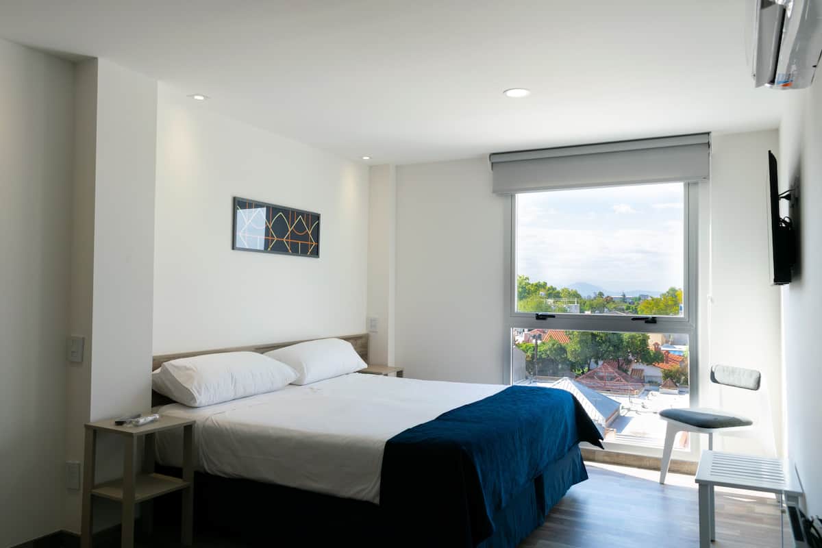 1 Schlafzimmer, Zimmersafe, VerdunkelungsvorhÀnge