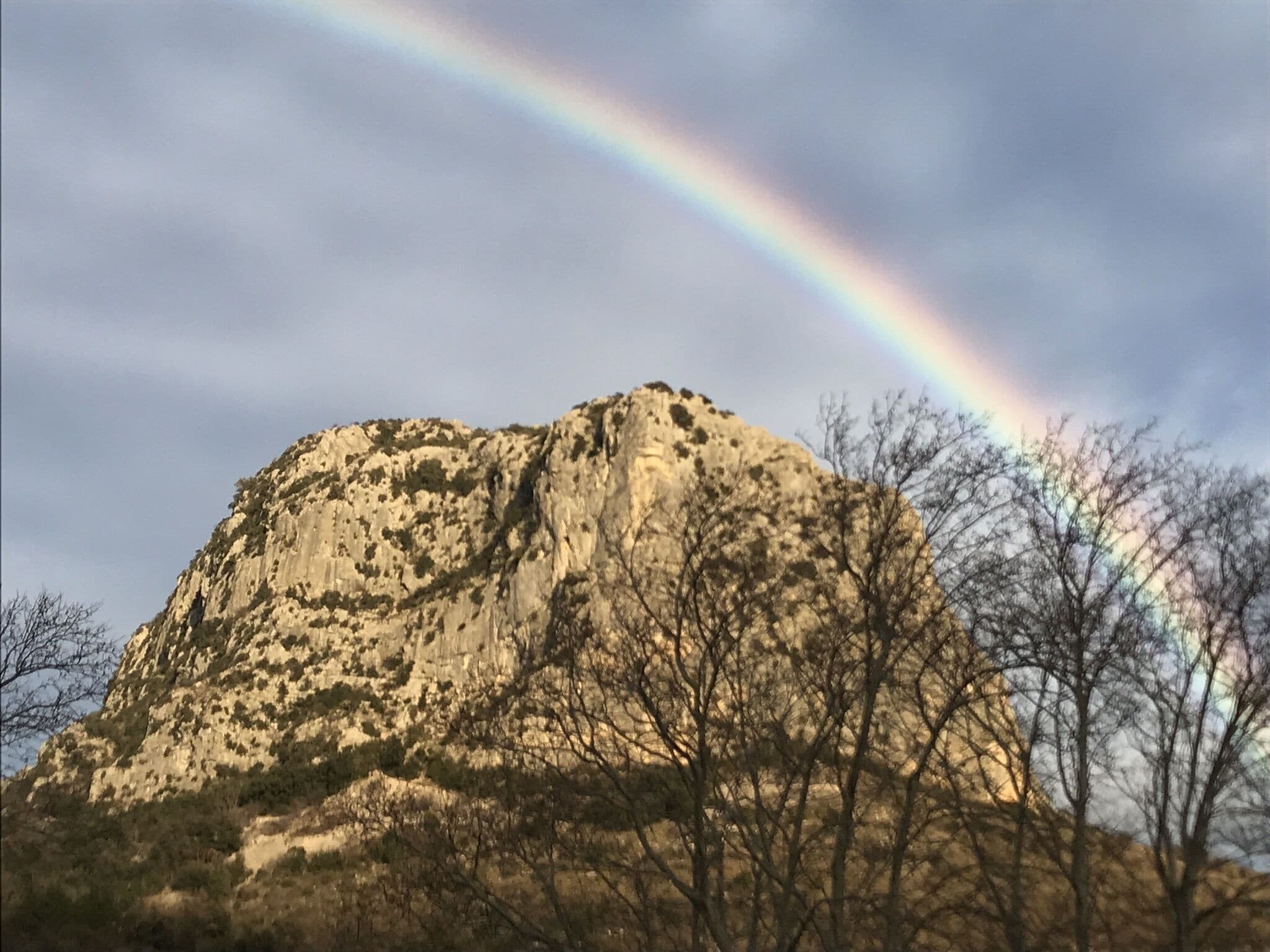 Bed and Breakfast Buèges Valley "Bonheur"