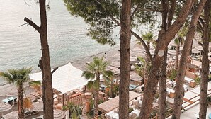 2 restaurants; lunch and dinner served - Perios Beach House - Adults Only (Marmaris)