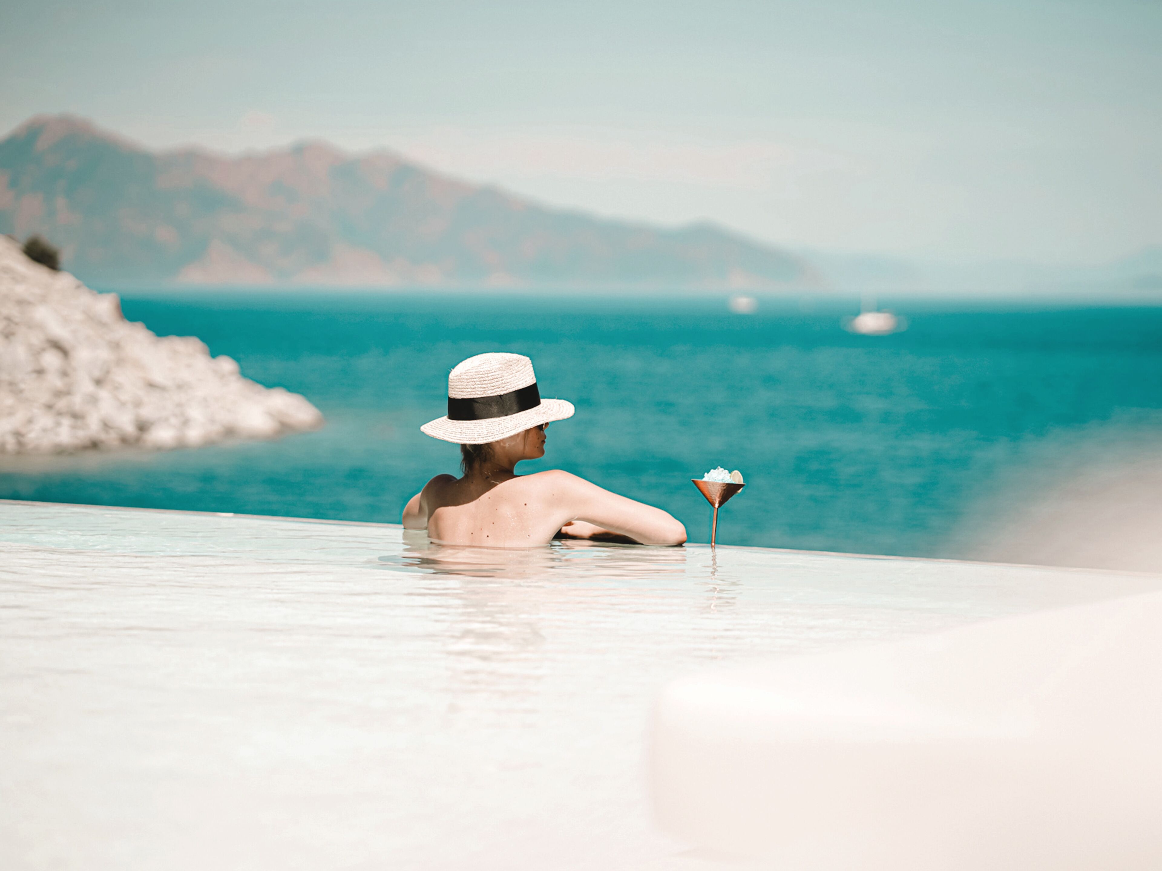 Piscina infinita