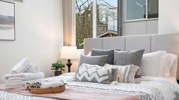 3 bedrooms, free WiFi, bed sheets