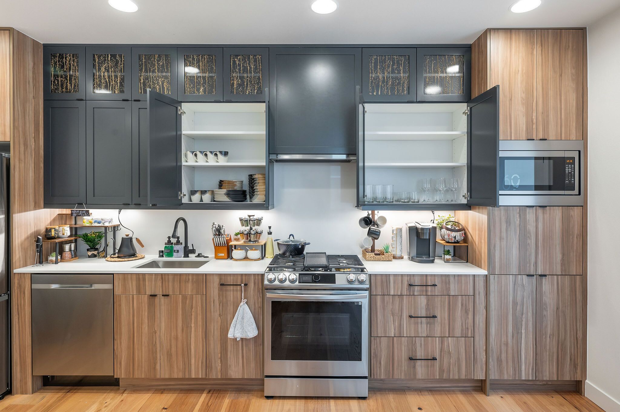 New & Modern 3BR! PetFriendly! Mins to Lake Union!