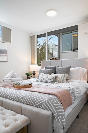 3 habitaciones, tabla de planchar con plancha y wifi gratis