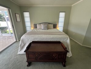 3 bedrooms, desk, iron/ironing board, free WiFi