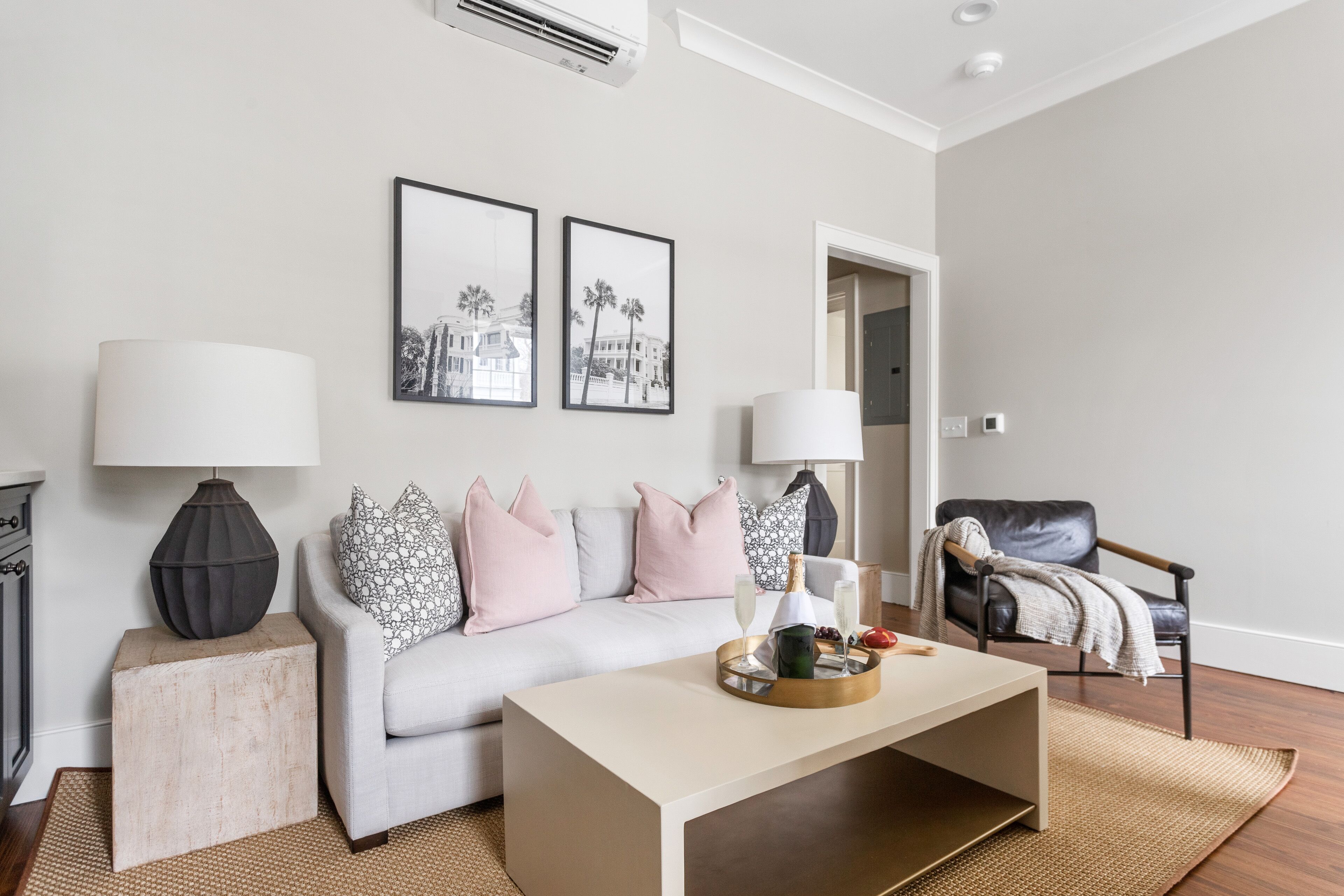 Thomas Waring House (Suite B) by Stay Duvet!