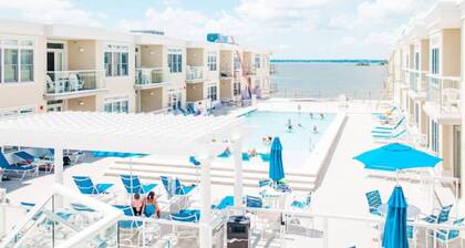 Postcard perfect resort lifestyle at CasaDewBe