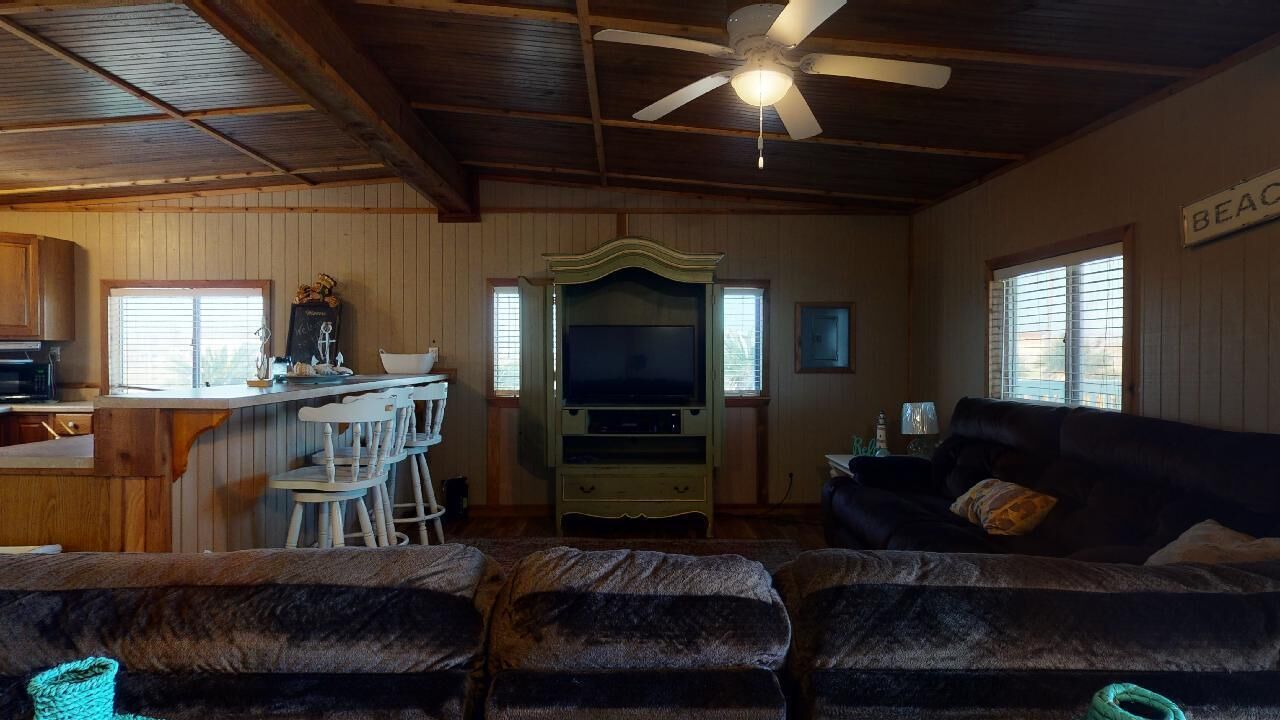 Charming, simple getaway!