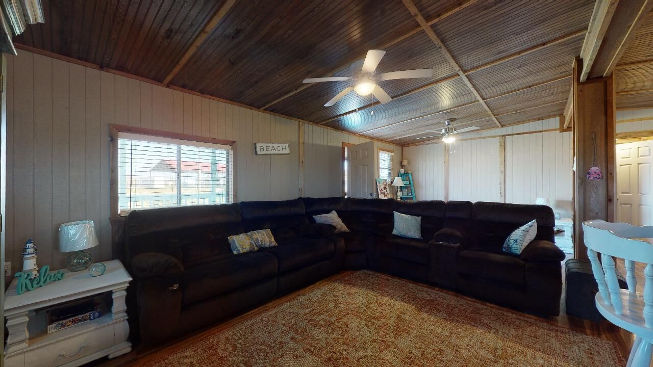 Charming, simple getaway!