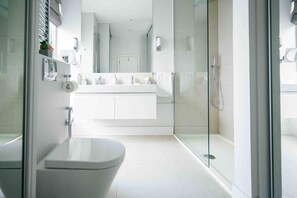 House | Bathroom | Combined shower/tub, deep soaking tub, hair dryer, towels