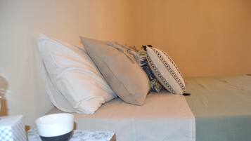 2 sovrum, skrivbord och ljudisolering