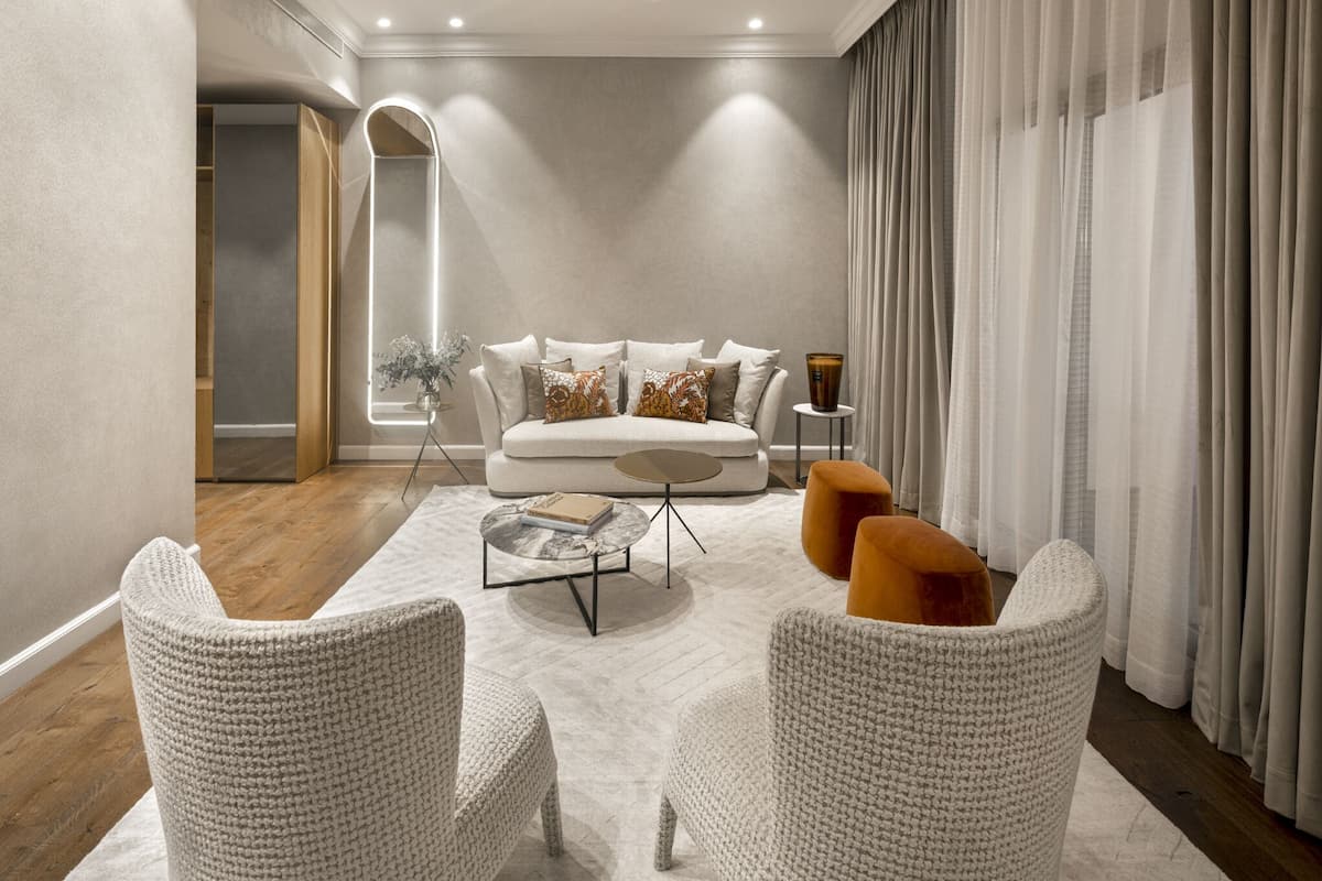 Suite, terrazzo | 1 camera, minibar, una scrivania, Wi-Fi gratuito