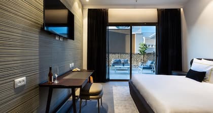 Dhotel