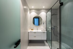 Bathroom - Dhotel (Ma'ale Adumim)
