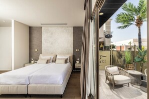 Suite 2 BR | 迷你吧、办公桌、免费 WiFi、床单